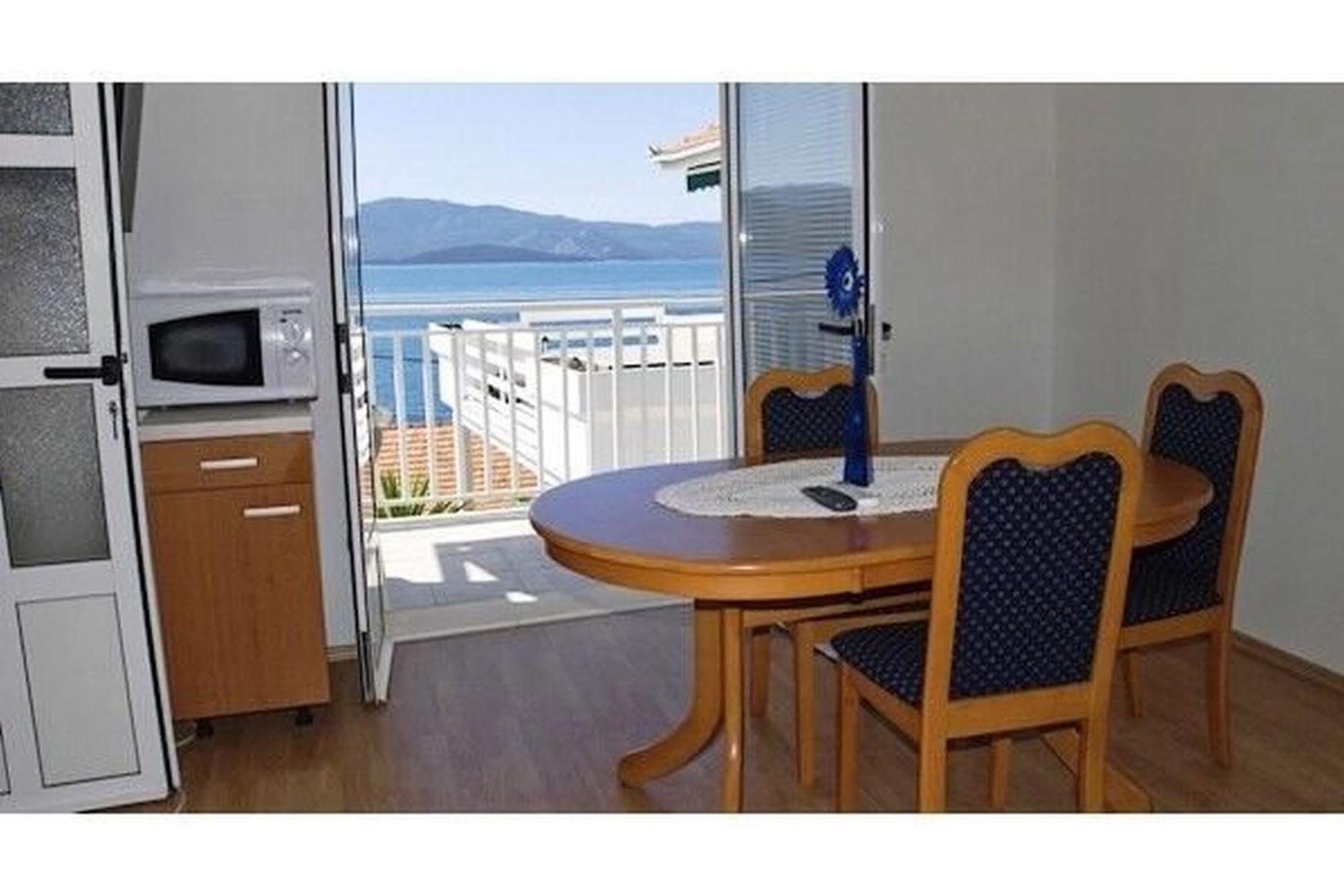 Apartments And Rooms Florijan Klek Luaran gambar