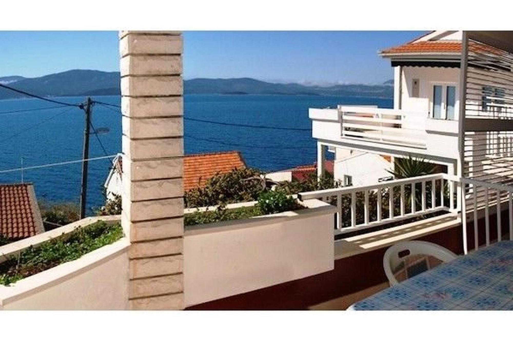 Apartments And Rooms Florijan Klek Luaran gambar
